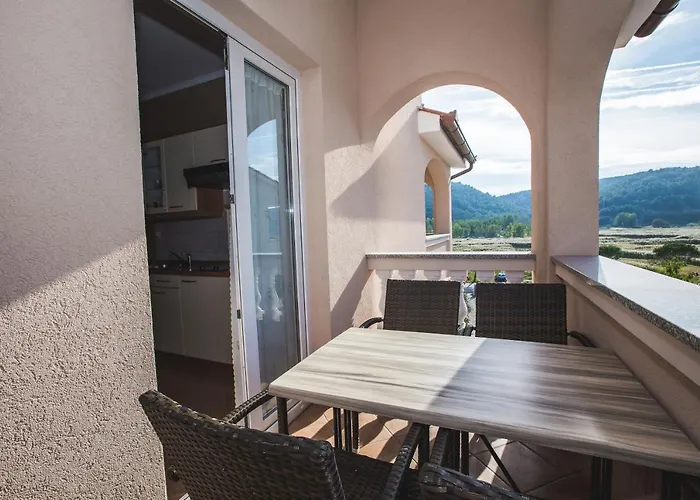Apartamento Anamarija S *