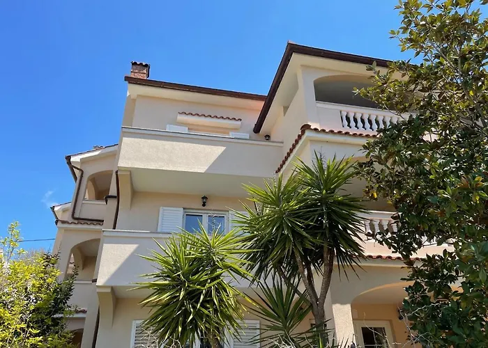 Apartamento Anamarija S